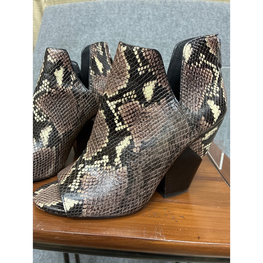 Leather Vince Camuto Kevinney Snakeskin Peep Toe Booties Brown Heel 8M